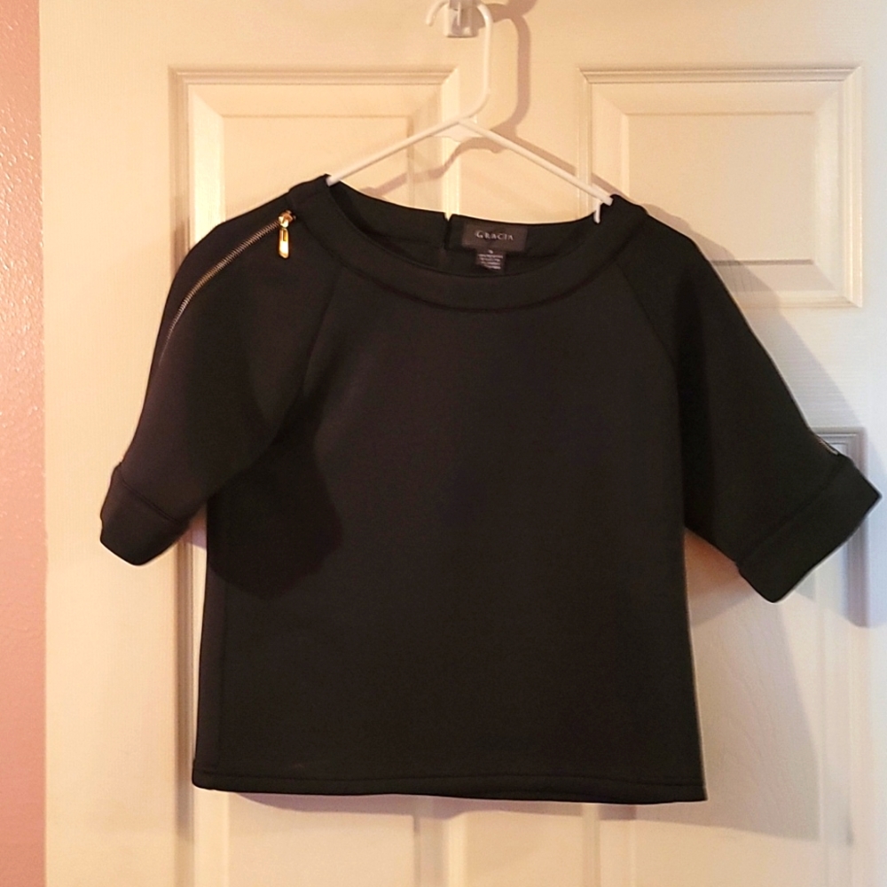 GRACIA Black Zipper Top Sz.Small Org. $198